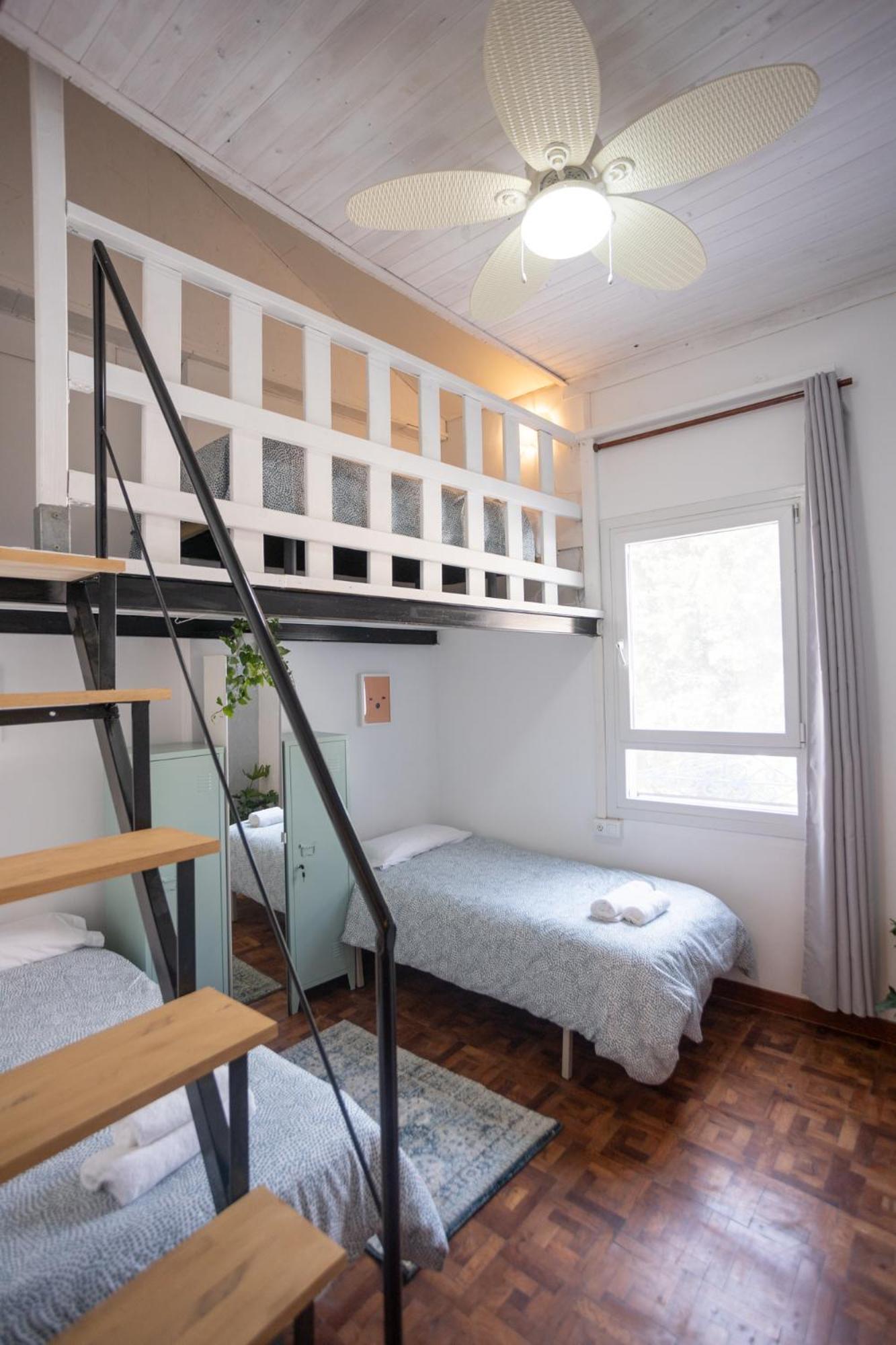 Naim Guest House Malaga Centro Экстерьер фото