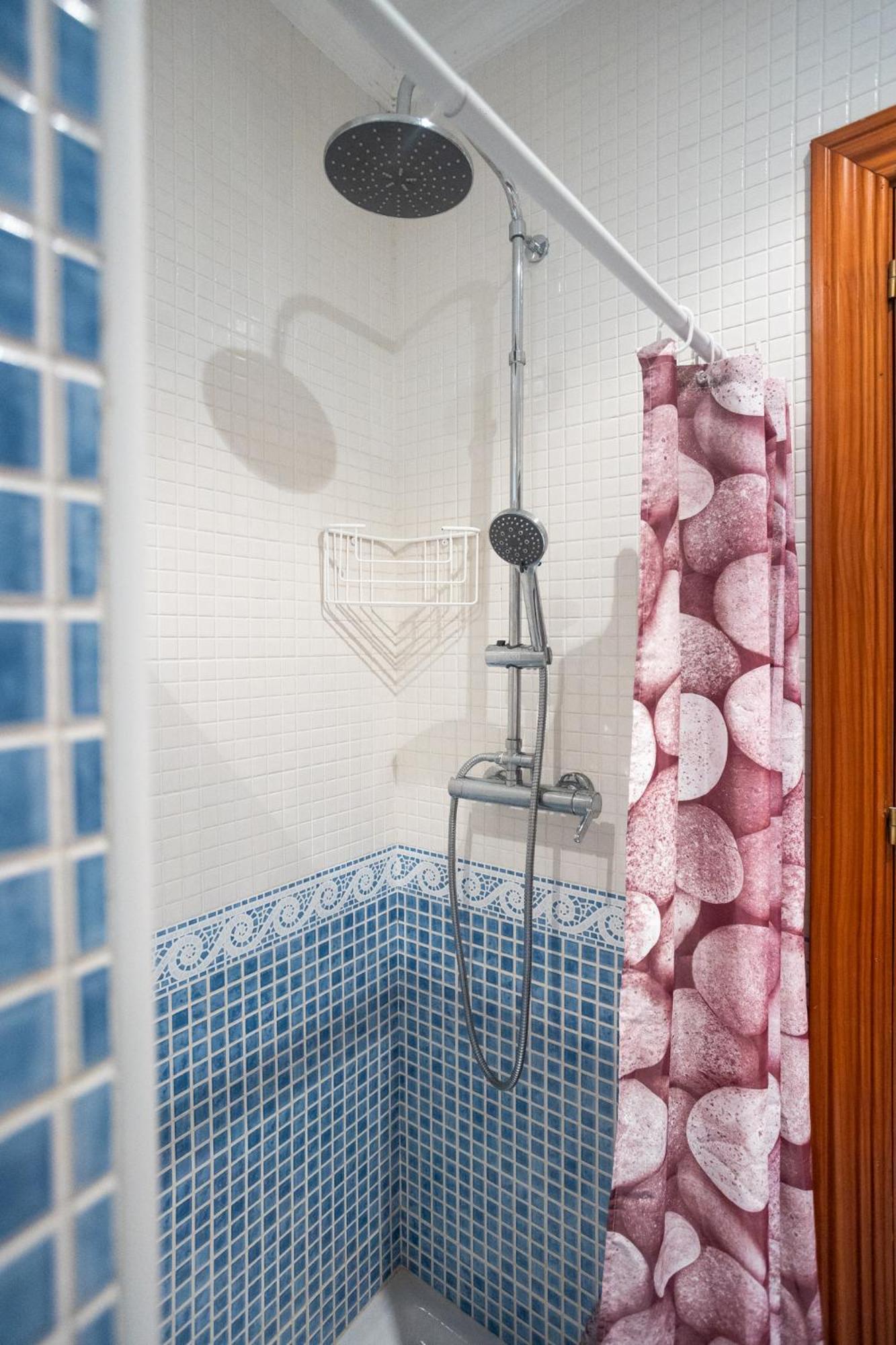 Naim Guest House Malaga Centro Экстерьер фото