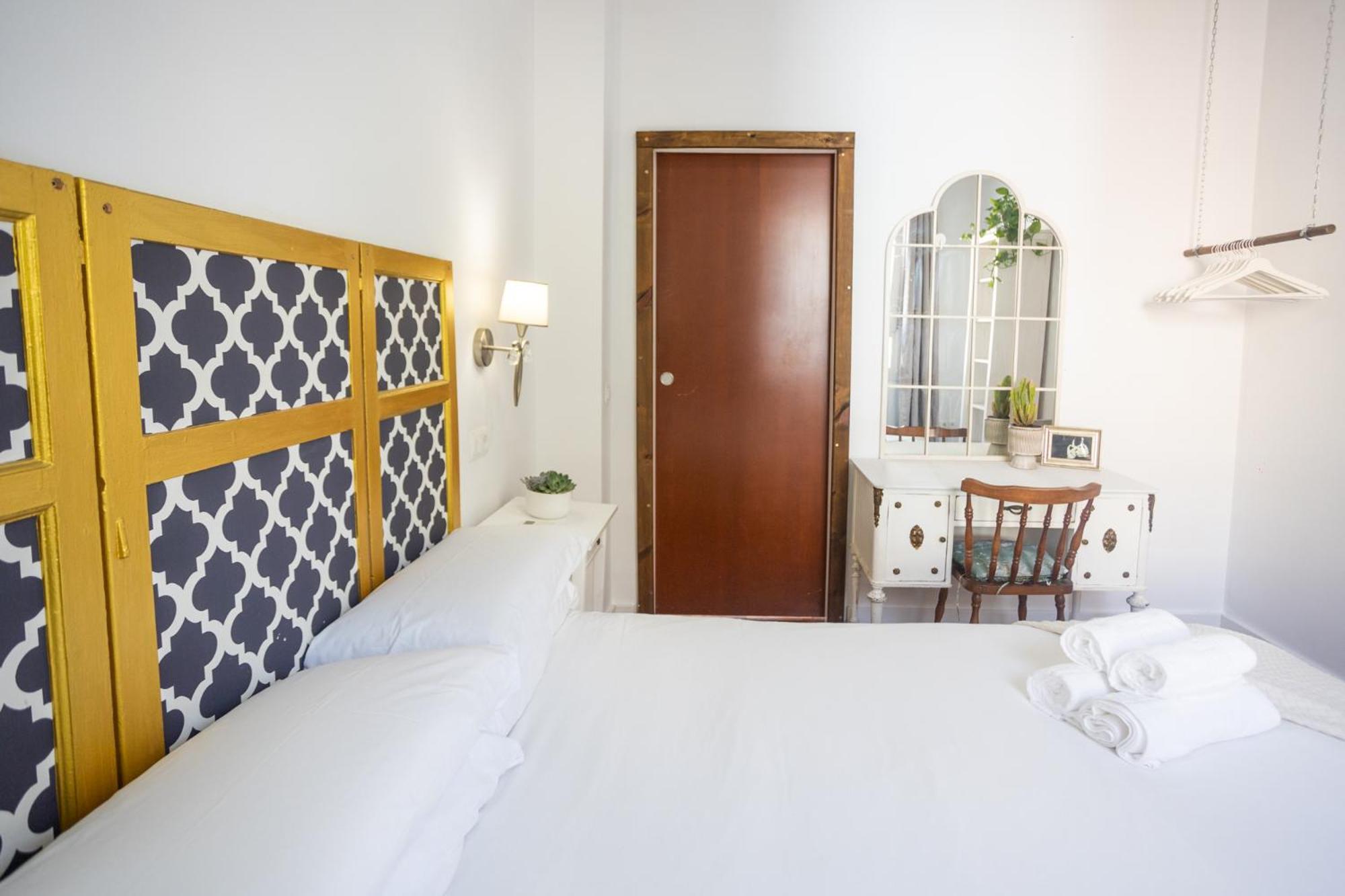 Naim Guest House Malaga Centro Экстерьер фото