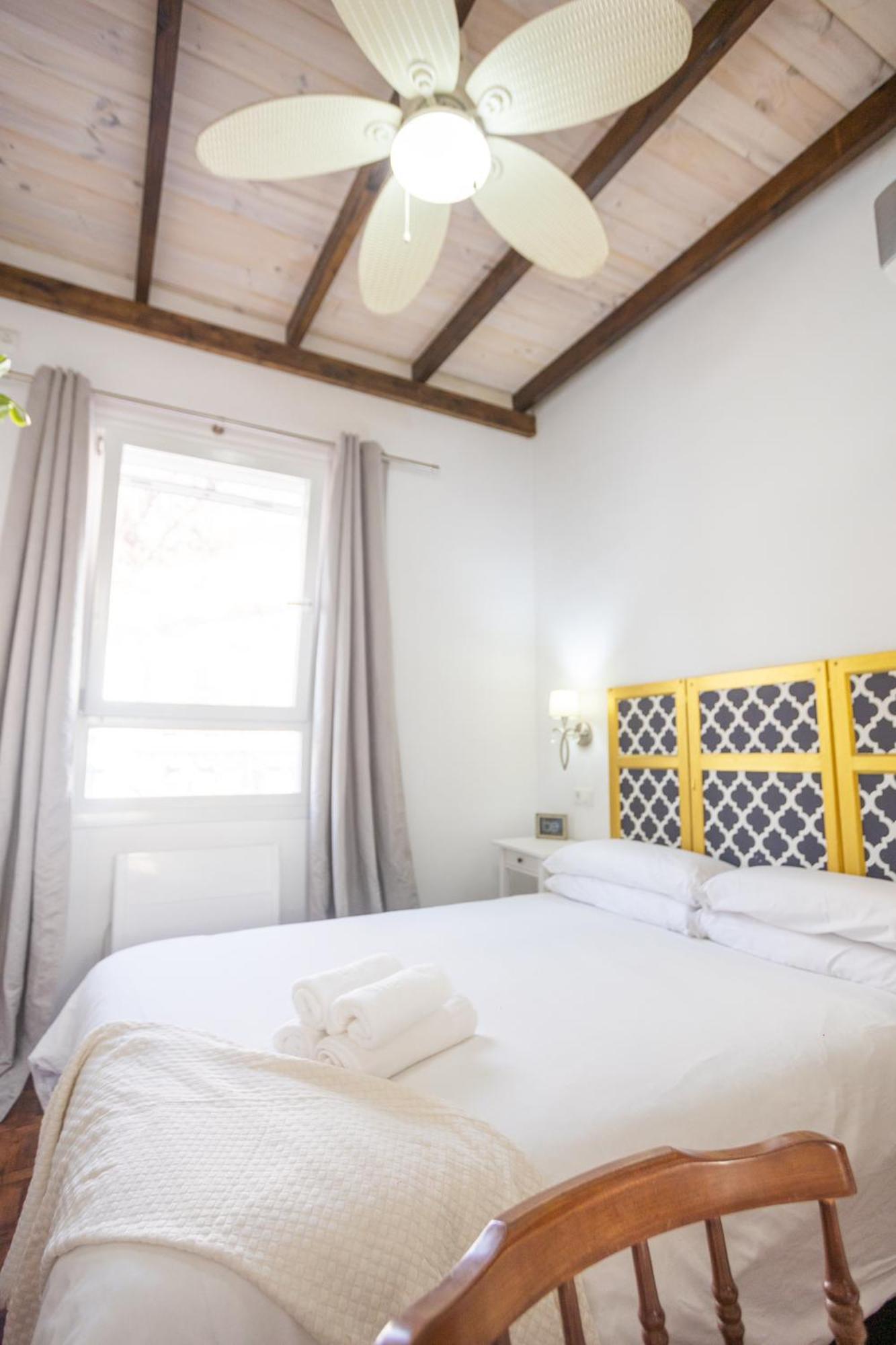 Naim Guest House Malaga Centro Экстерьер фото